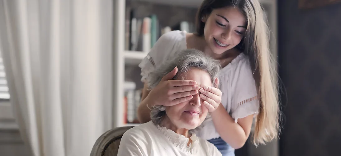 La solidarité intergénérationnelle : apprendre des seniors